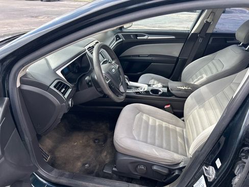 Used 2014 Ford Fusion S image 9