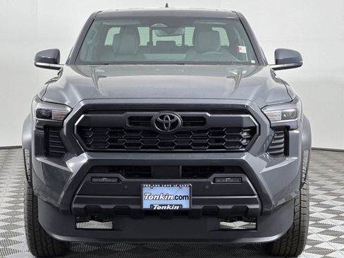 New 2025 Toyota Tacoma TRD Off-Road image 9