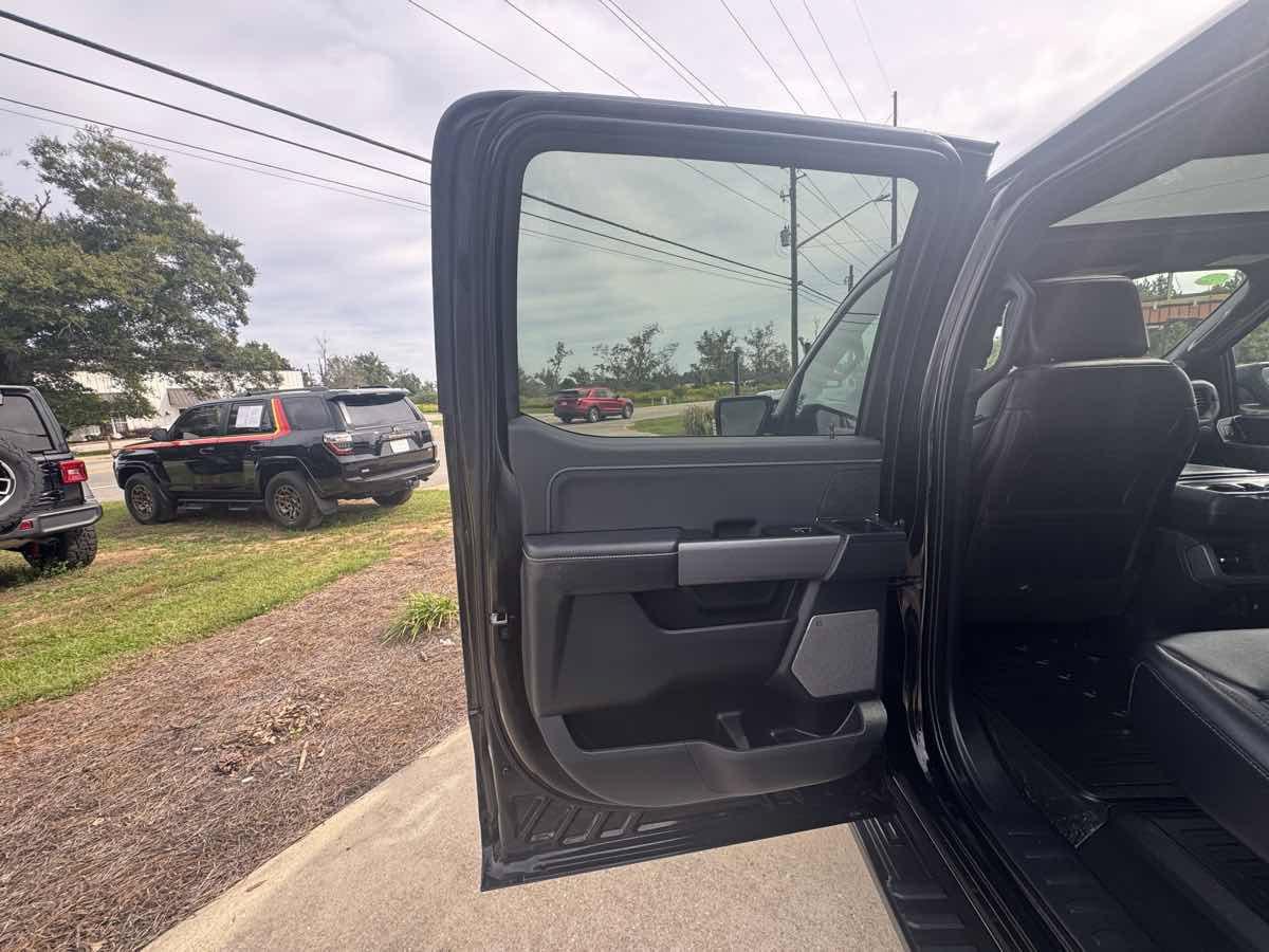 Used 2025 Ford F150 XLT w/ Equipment Group 303A High AWD/4WD image 29