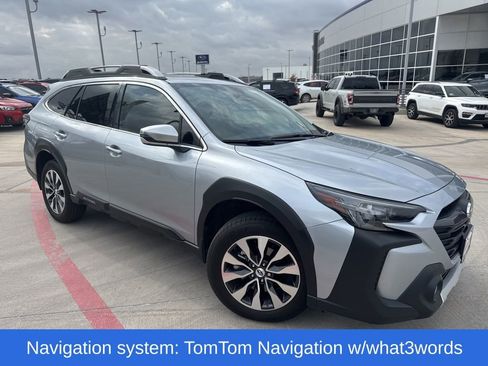 Used 2025 Subaru Outback Touring XT image 3