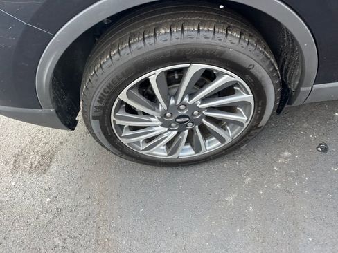 Used 2023 Lincoln Corsair Reserve w/ Equipment Group 201A image 32