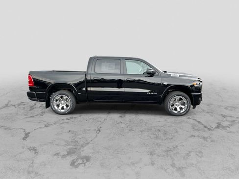 New 2026 RAM 1500 Big Horn AWD/4WD image 9