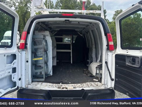 Used 2013 Chevrolet Express 1500 RWD image 11