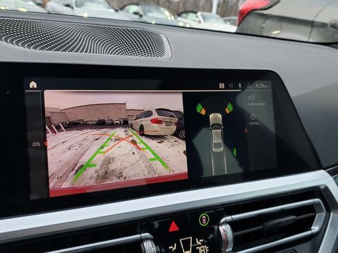 Used 2021 BMW 330i xDrive Sedan w/ Premium Package image 24