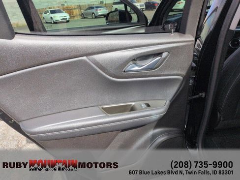 Used 2024 Chevrolet Blazer LT image 21