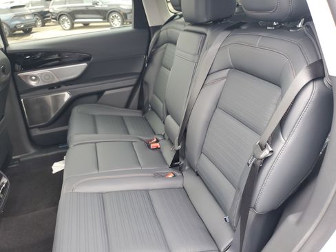 New 2026 Lincoln Nautilus Reserve image 30