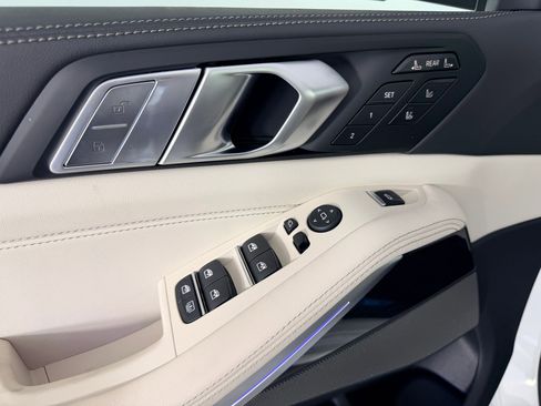 New 2026 BMW X7 xDrive40i image 24