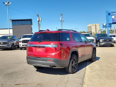 Used 2023 GMC Acadia AT4 w/ Technology Package image 5