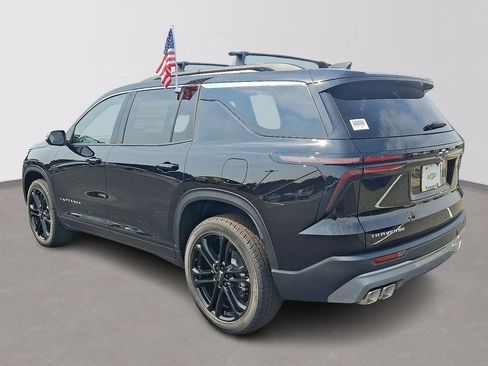 New 2026 Chevrolet Traverse LT FWD image 3