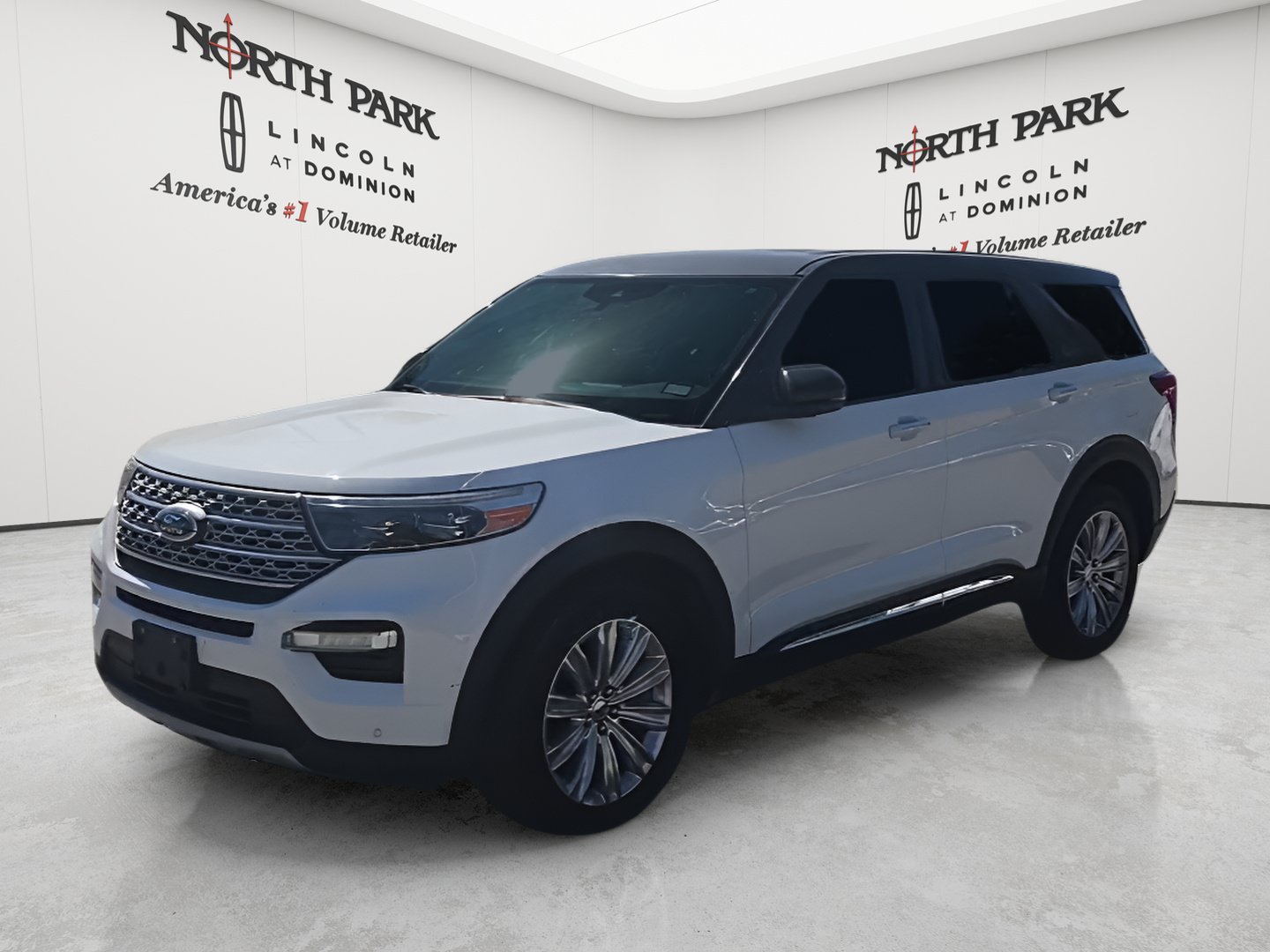 Used 2020 Ford Explorer Limited AWD/4WD image 1