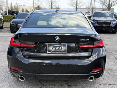 New 2026 BMW 330i Sedan w/ Convenience Package RWD image 4