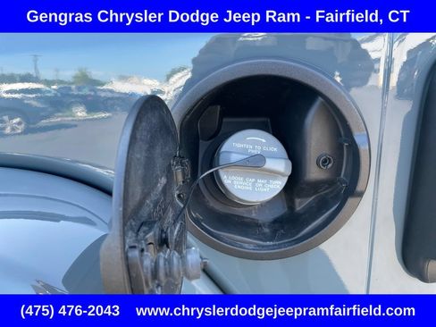 Certified 2025 Jeep Wrangler Unlimited Sahara AWD/4WD image 36