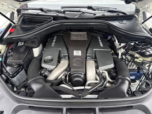 Used 2014 Mercedes-Benz GL 63 AMG 4MATIC image 14