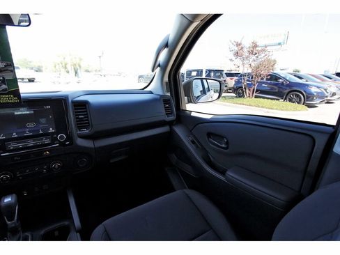 Certified 2024 Nissan Frontier S w/ Technology Package image 8