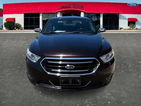 Used 2013 Ford Taurus Limited FWD image 6