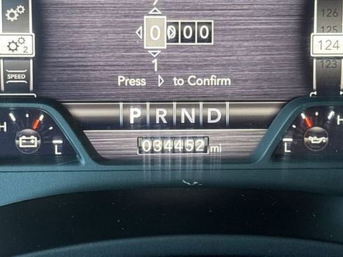 Used 2022 RAM 3500 Laramie image 40