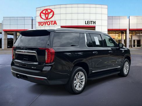 Used 2023 GMC Yukon XL SLT image 5