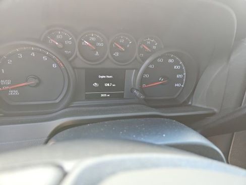 Used 2025 Chevrolet Silverado 1500 W/T w/ WT Value Package image 2