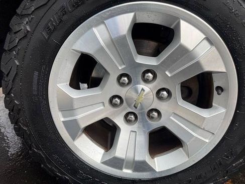 Used 2017 Chevrolet Silverado 1500 LT w/ All Star Edition image 9