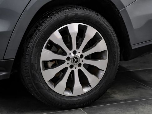 Used 2018 Mercedes-Benz GLS 450 4MATIC w/ Premium Package image 71