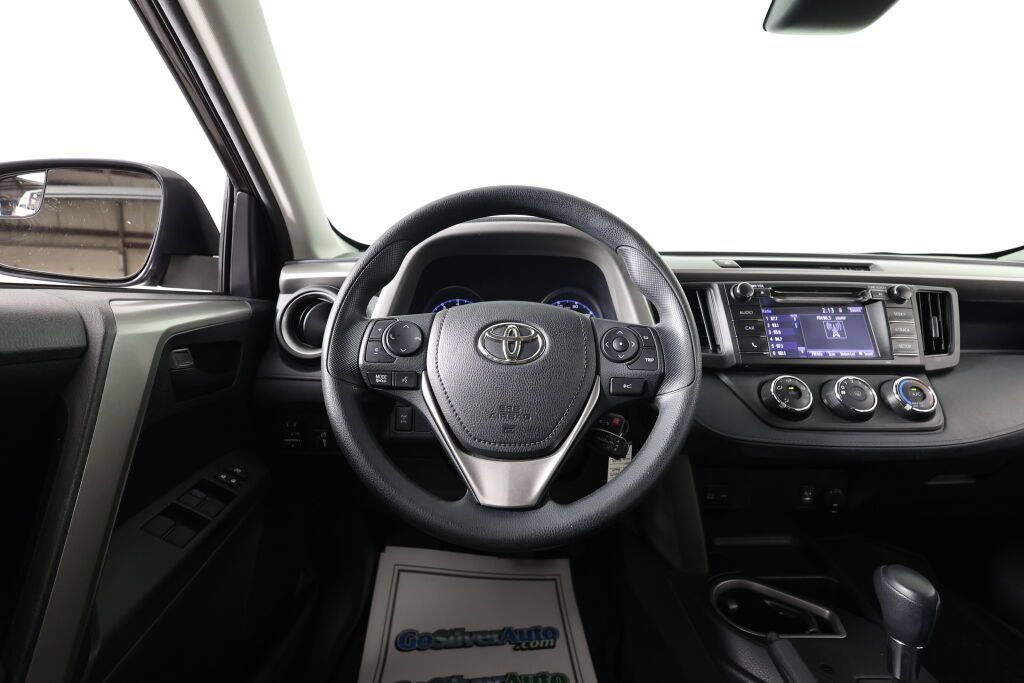 Used 2017 Toyota RAV4 LE w/ All Weather Liner Package AWD/4WD image 28
