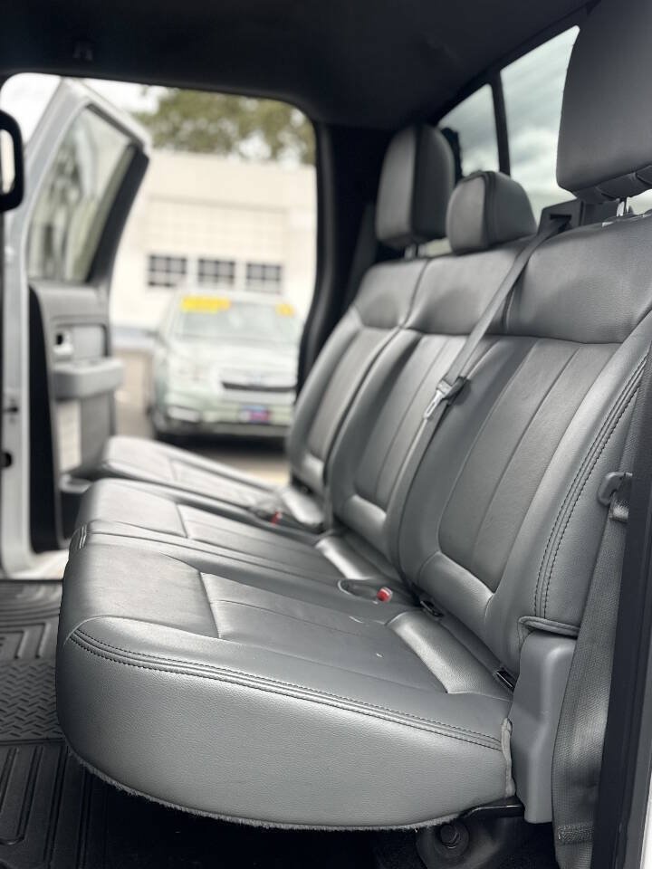 Used 2014 Ford F150 XLT w/ Equipment Group 302A Luxury AWD/4WD image 8