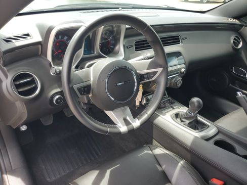 Used 2010 Chevrolet Camaro LT RWD image 13