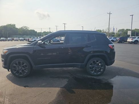 Used 2021 Jeep Compass Latitude w/ Sun and Sound Group AWD/4WD image 10
