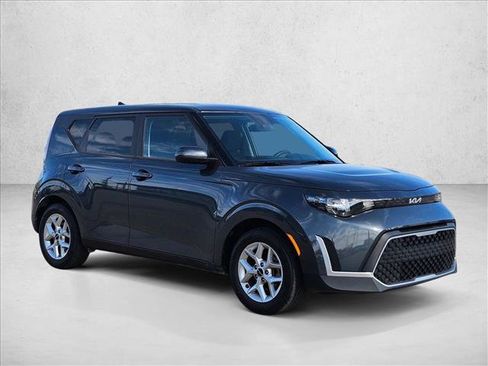 Used 2024 Kia Soul LX w/ Option Group 015 image 3