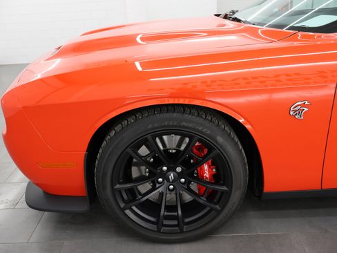 Used 2023 Dodge Challenger SRT Hellcat image 33