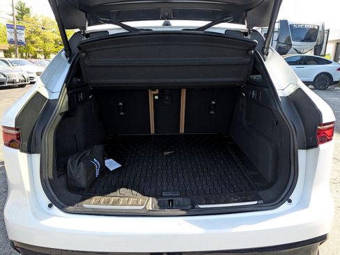 Used 2023 Jaguar F-PACE S image 47