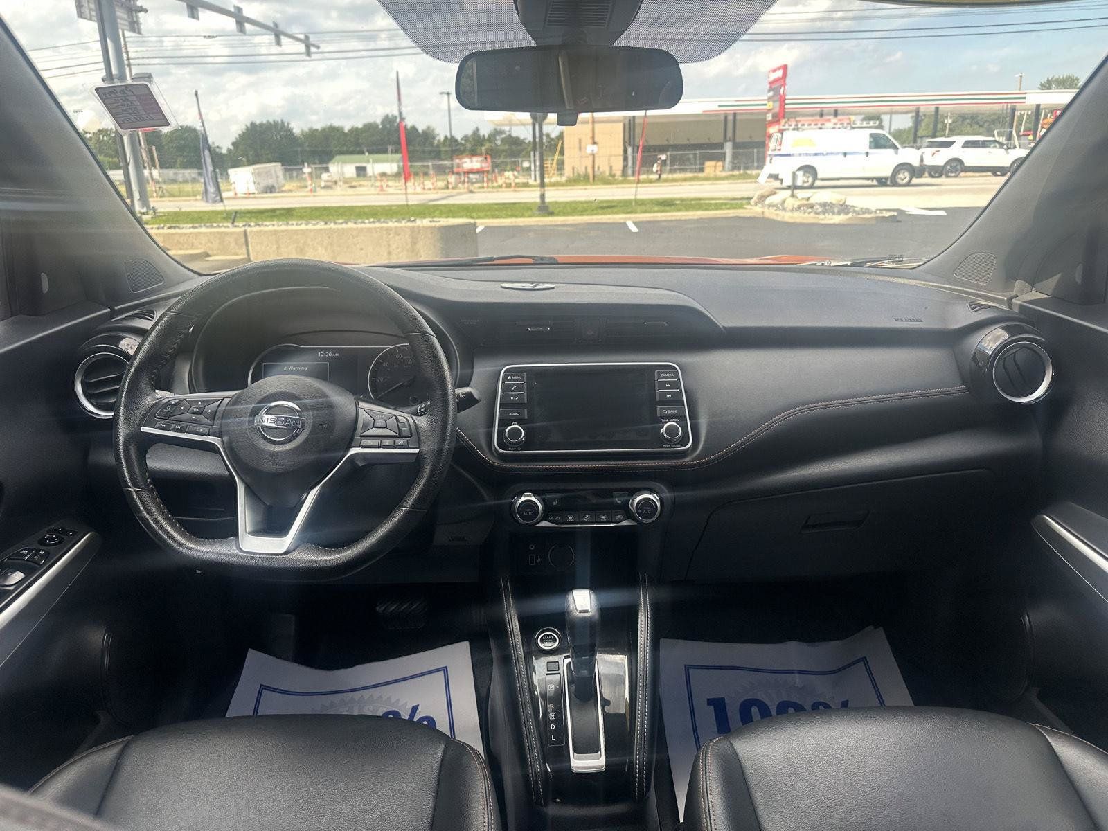 Used 2020 Nissan Kicks SR w/ SR Premium Package FWD image 29