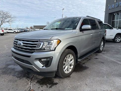 Used 2020 Ford Expedition Max XLT w/ Equipment Group 202A image 2