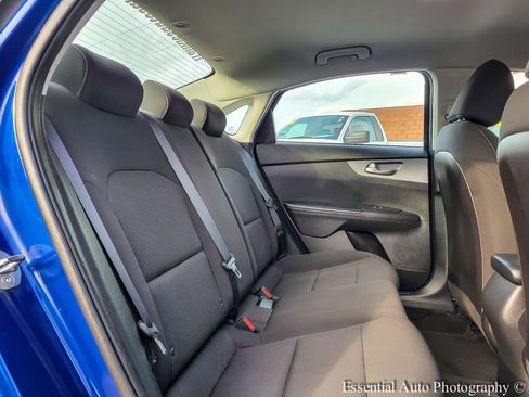 Used 2021 Kia Forte LXS FWD image 24