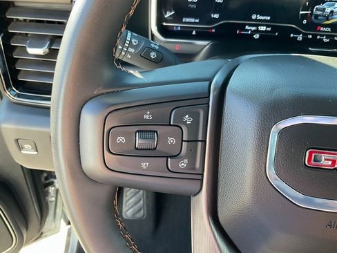 Used 2024 GMC Sierra 2500 AT4 w/ AT4 Premium Plus Package image 12