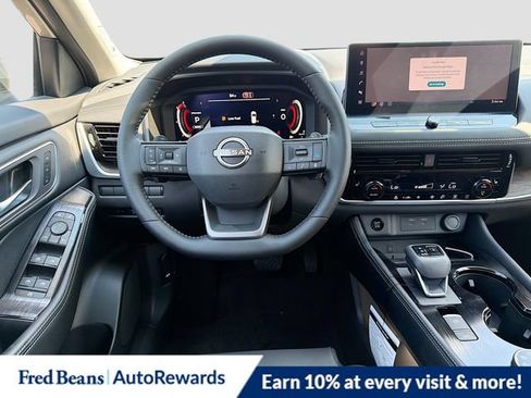 New 2026 Nissan Rogue Platinum AWD/4WD image 21