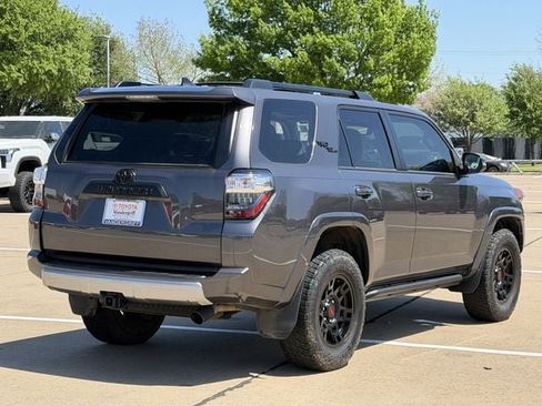 Used 2023 Toyota 4Runner TRD Off-Road Premium w/ Off Road Premium Plus Package image 4