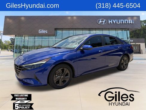 Used 2021 Hyundai Elantra SEL w/ Convenience Package FWD image 1