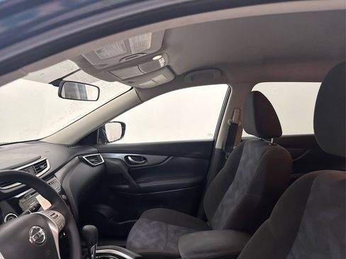 Used 2016 Nissan Rogue SV FWD image 27