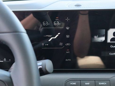 New 2025 Kia K4 EX image 37