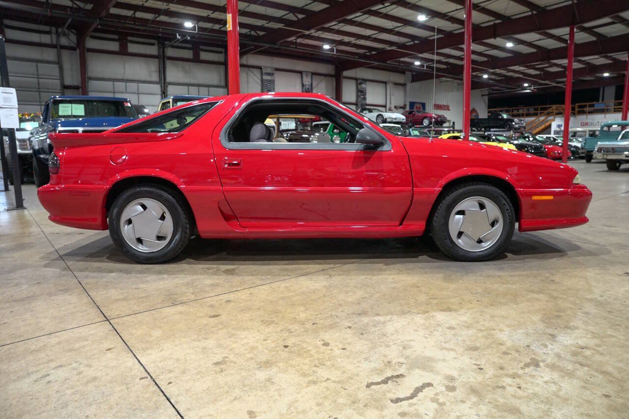 Used 1992 Dodge Daytona ES FWD image 10