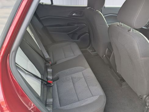 Certified 2024 Chevrolet Trax RS w/ Driver Confidence Package image 9