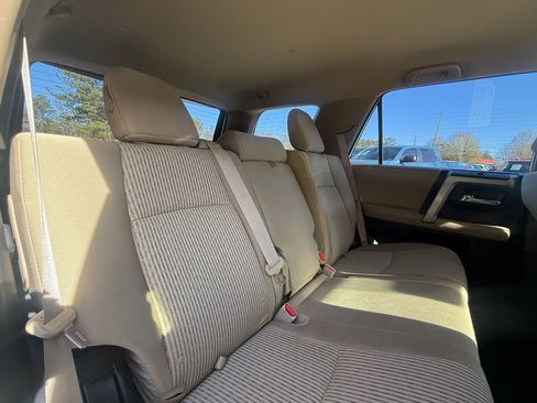 Used 2014 Toyota 4Runner SR5 image 16