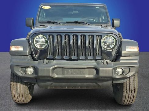Used 2020 Jeep Wrangler Unlimited Sport image 2