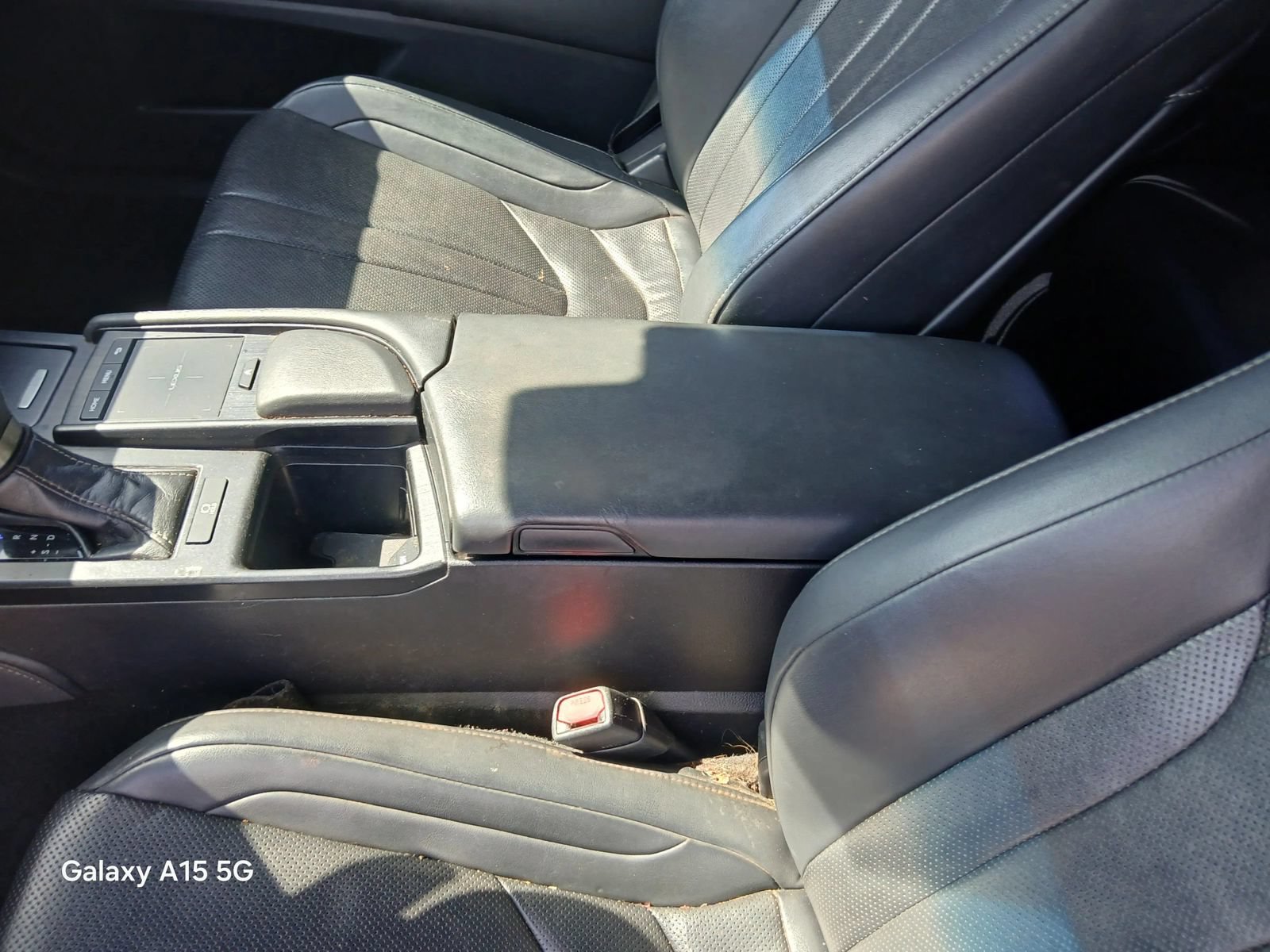 Used 2020 Lexus ES 350 F Sport w/ Accessory Package FWD image 5