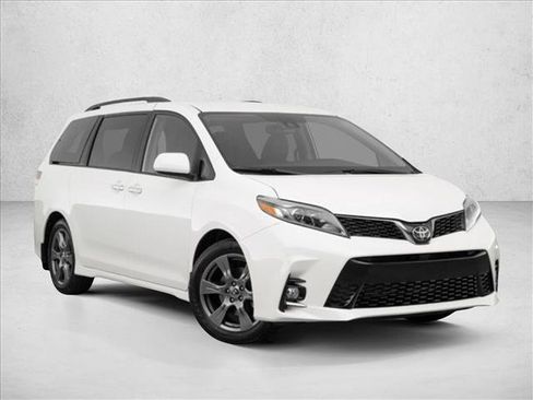 Used 2020 Toyota Sienna XLE image 13
