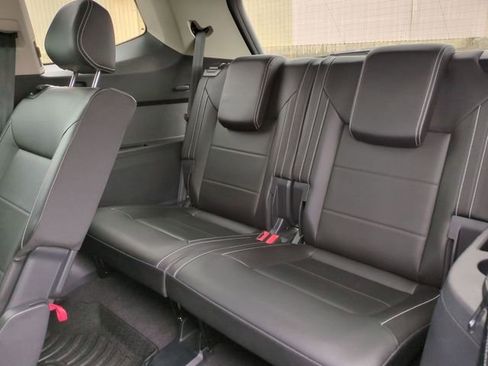 Used 2023 Volkswagen Atlas SE image 20