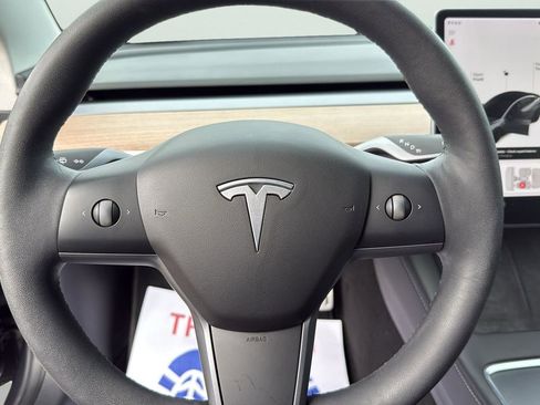 Used 2022 Tesla Model 3 Performance image 15
