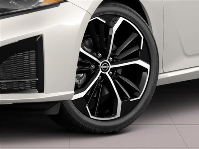 New 2026 Nissan Altima 2.5 SR w/ SR Premium Package FWD image 9