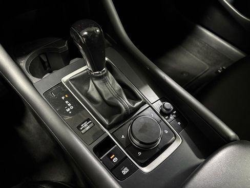 Used 2021 MAZDA MAZDA3 s image 15